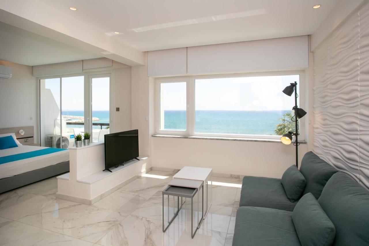 Les Palmiers Sunorama Beach Apartments Larnaca Extérieur photo